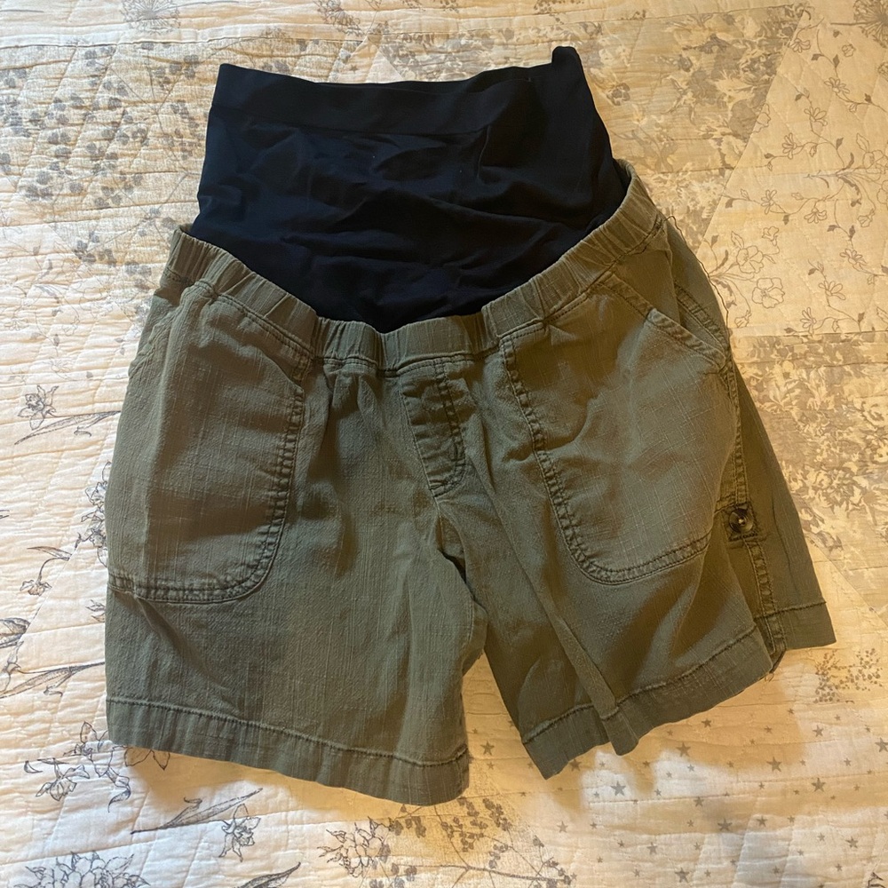 Lot of 3 Pairs of Maternity Shorts